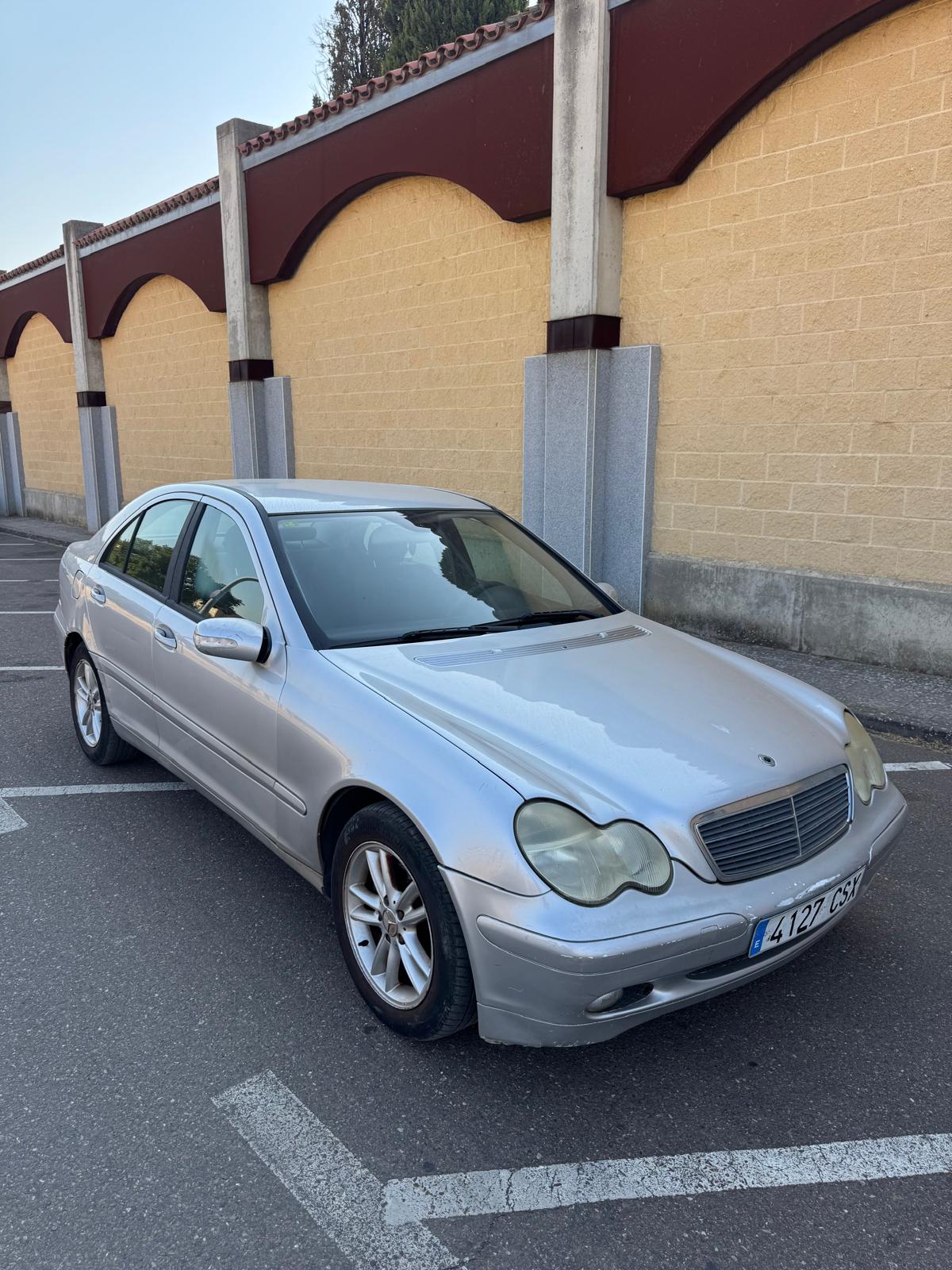 Mercedes-Benz C180 Kompressor 1.8 143 CV